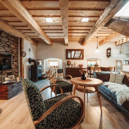 Cakyho Kuria - Mezonetovy Apartman S Krbom A Saunami Смижаны Экстерьер фото