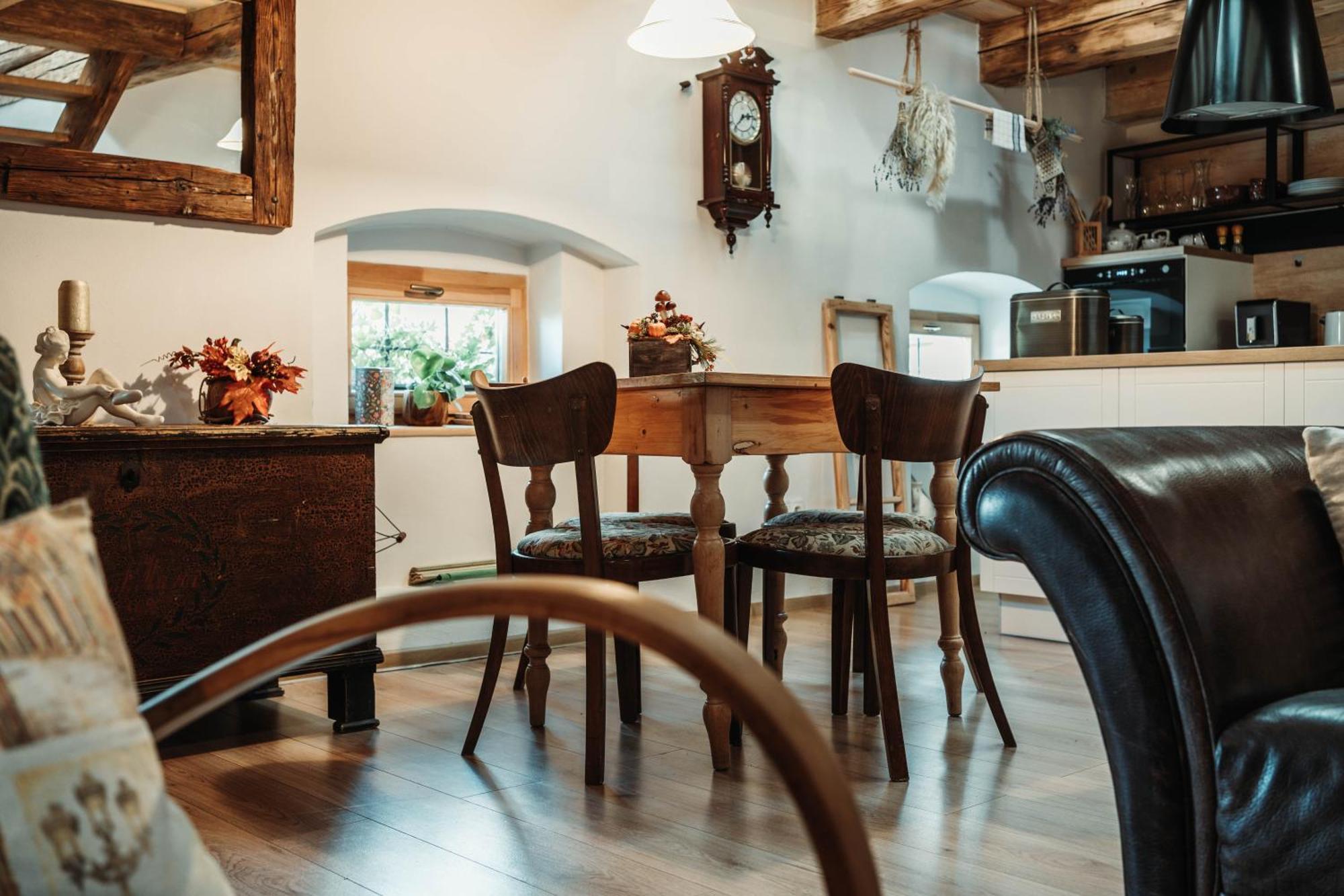 Cakyho Kuria - Mezonetovy Apartman S Krbom A Saunami Смижаны Экстерьер фото